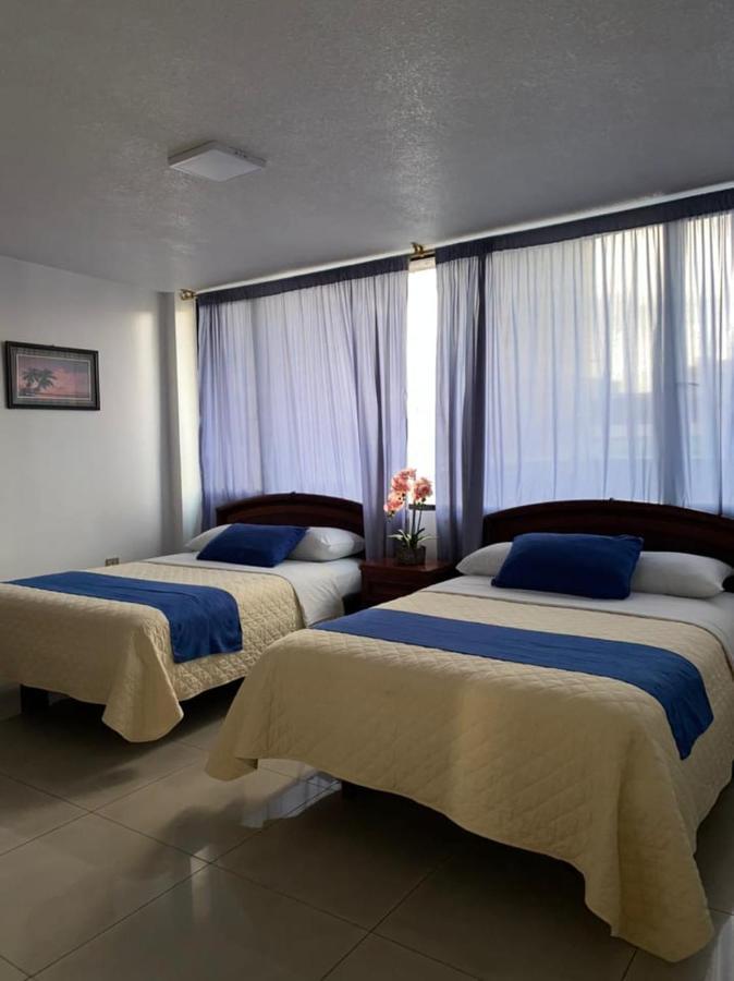 Hotel Del Pacifico Santo Domingo de los Colorados Esterno foto